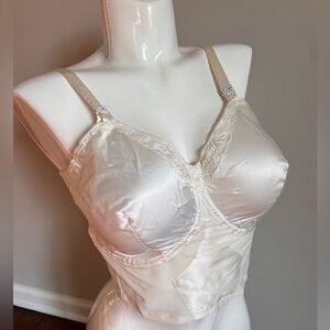 Vintage Edith Lances Satin minimizing hand Sewn Longline Bra white 36E